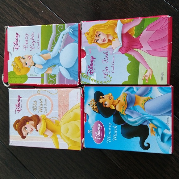 Assorted cars games and learning cards - Picture 2 of 3